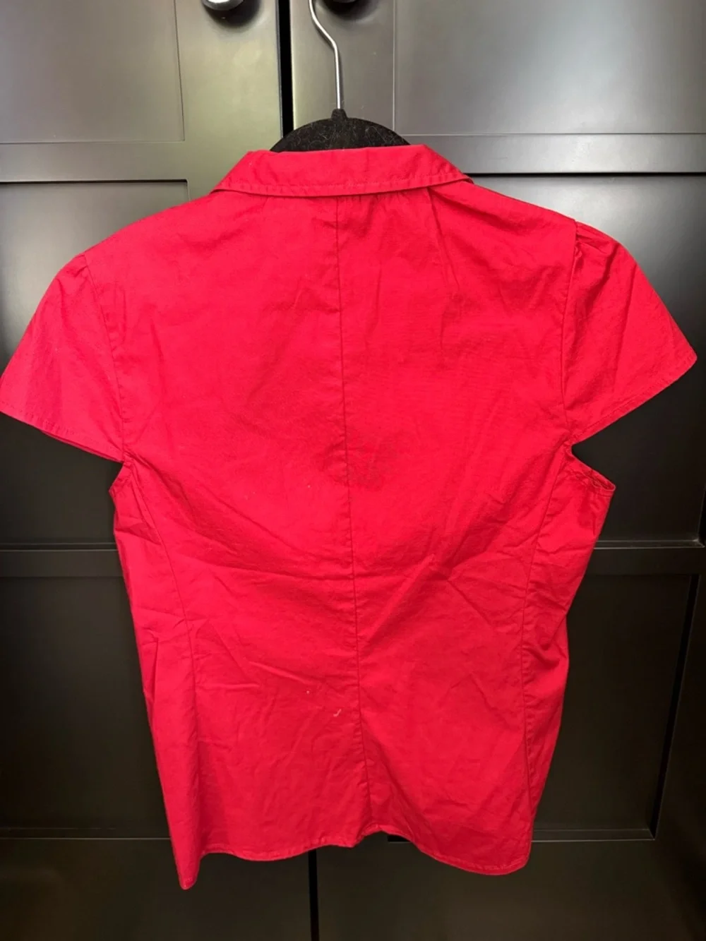 Brandy Melville Red Short-Sleeve Button-Down Shirt - Picture 5 of 5